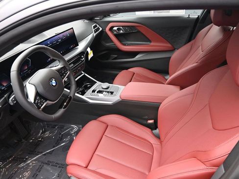 Used 2025 BMW 230i xDrive Coupe w/ Premium Package image 12