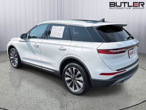 Used 2020 Lincoln Corsair Reserve w/ Equipment Group 201A AWD/4WD image 4