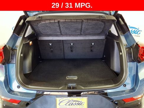 Used 2025 Buick Encore GX Sport Touring w/ Advanced Technology Package image 9