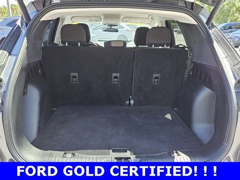 Certified 2022 Ford Escape SE w/ SE Sport Appearance Package image 13