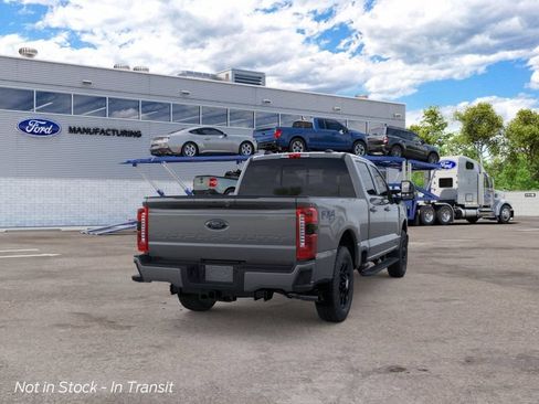 New 2026 Ford F250 Lariat w/ Black Appearance Package AWD/4WD image 8