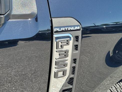 New 2026 Ford F350 Platinum w/ Platinum Plus Package AWD/4WD image 10