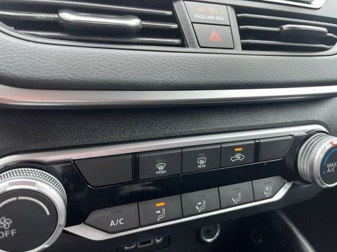 Used 2021 Nissan Altima 2.5 SV image 22