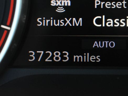 Used 2023 Nissan Rogue S AWD/4WD image 31