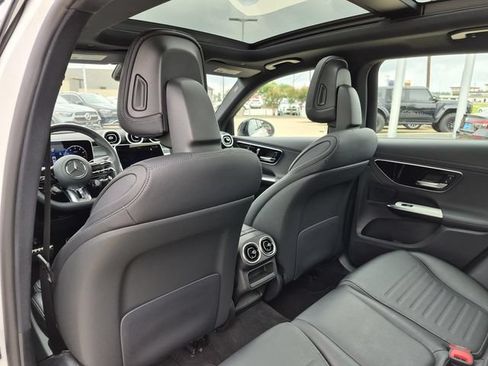 Certified 2025 Mercedes-Benz GLC 43 AMG 4MATIC image 19
