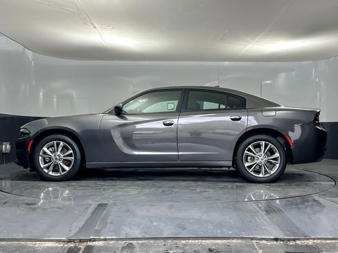 Used 2022 Dodge Charger SXT AWD/4WD image 6