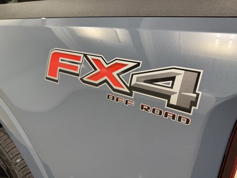 New 2025 Ford Maverick XLT w/ XLT Luxury Package image 10