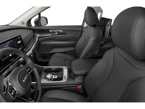 New 2025 Kia Carnival SX Prestige FWD image 6