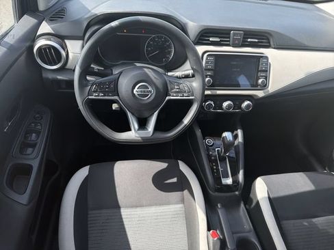 Used 2021 Nissan Versa SV FWD image 20