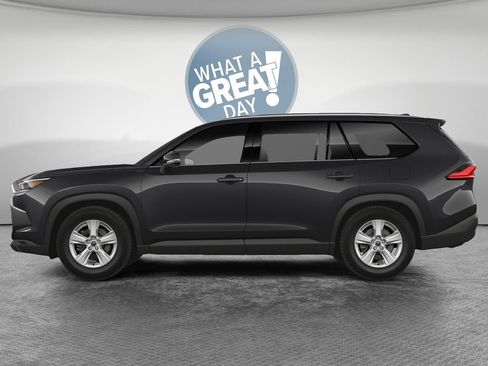 New 2026 Toyota Grand Highlander AWD Hybrid image 2