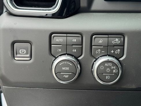 New 2026 GMC Sierra 1500 Denali w/ Denali Reserve Package AWD/4WD image 20