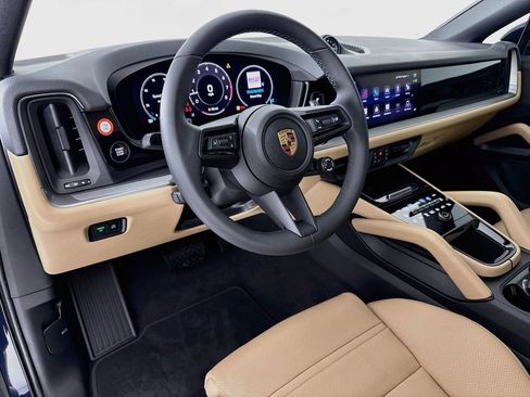 New 2026 Porsche Cayenne Coupe AWD/4WD image 4