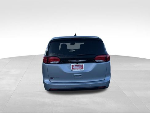 New 2026 Chrysler Voyager LX FWD image 5