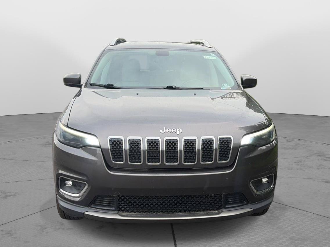 Used 2019 Jeep Cherokee Limited AWD/4WD image 2