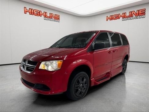 Used 2016 Dodge Grand Caravan SE w/ Quick Order Package 29E SE FWD image 1