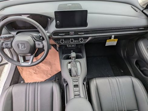 New 2026 Honda HR-V EX-L image 13