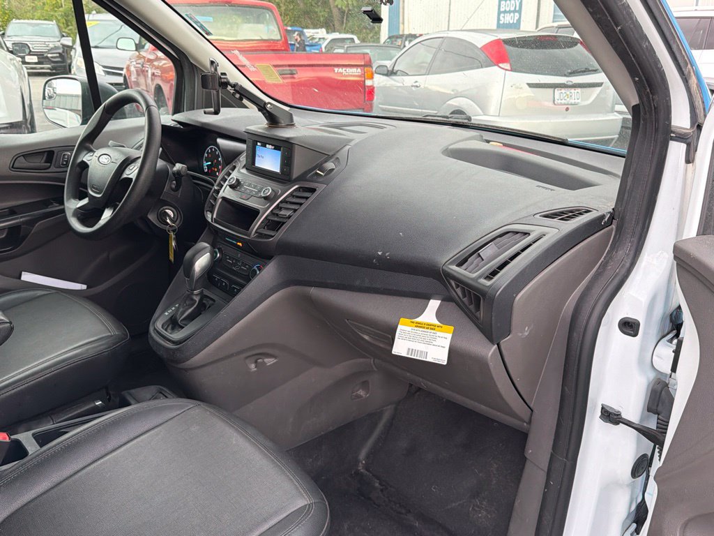 Used 2022 Ford Transit Connect XL FWD image 18