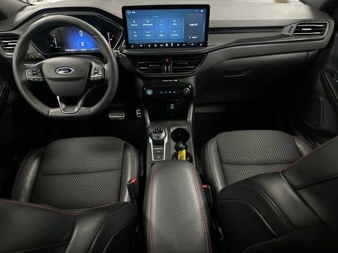 Certified 2023 Ford Escape ST-Line w/ Tech Pack #1 image 3