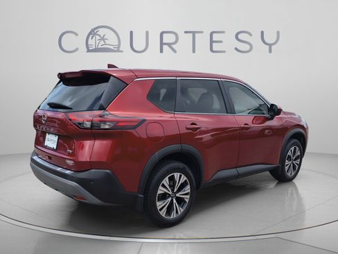 Certified 2023 Nissan Rogue SV FWD image 7