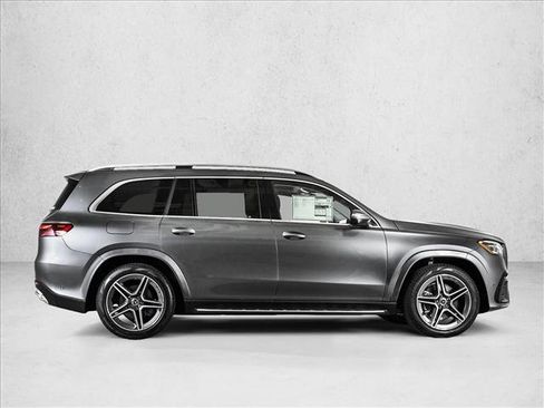 New 2026 Mercedes-Benz GLS 450 4MATIC image 4