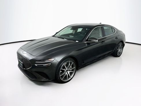 Used 2026 Genesis G70 2.5T RWD image 3