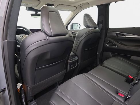 Certified 2026 INFINITI QX60 Luxe w/ Cargo Package AWD/4WD image 10