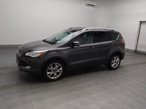 Used 2016 Ford Escape Titanium image 2
