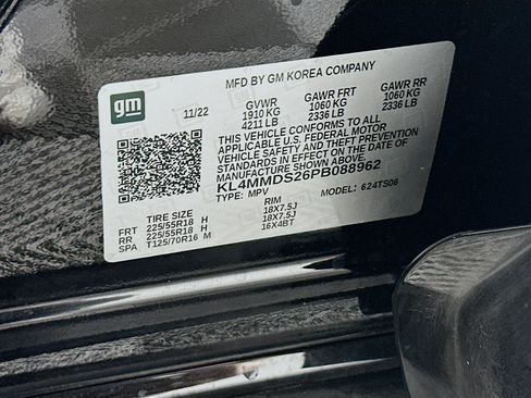 Used 2023 Buick Encore GX Select w/ Sport Touring Package FWD image 12