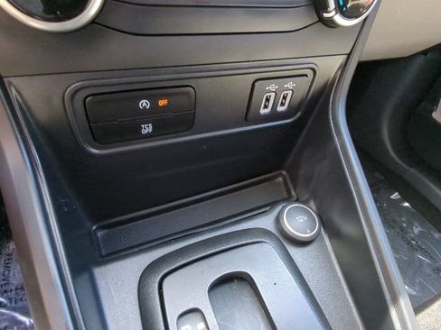 Used 2021 Ford EcoSport S FWD image 17