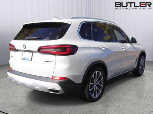 Used 2022 BMW X5 sDrive40i w/ Premium Package image 7