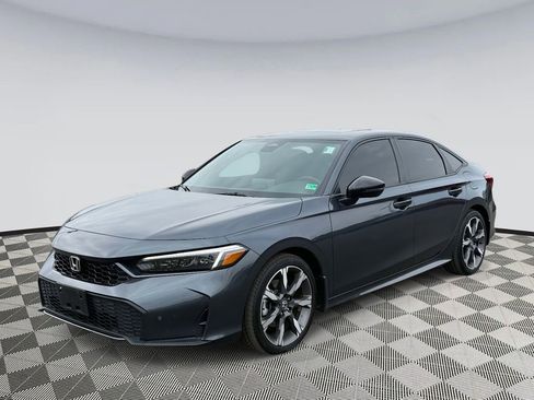 Used 2025 Honda Civic Sport image 5