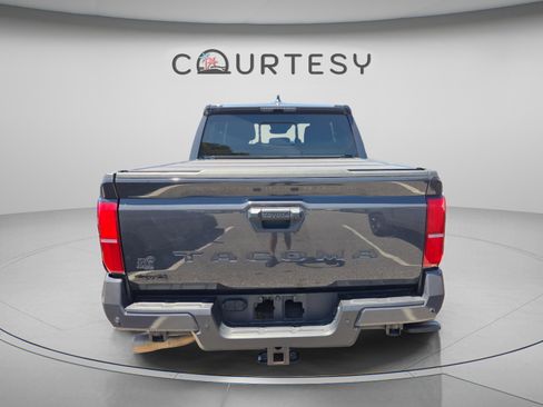 Used 2024 Toyota Tacoma TRD Off-Road w/ TRD Off Road Upgrade Package image 2