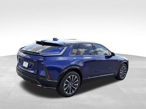 New 2025 Cadillac Lyriq Sport image 4