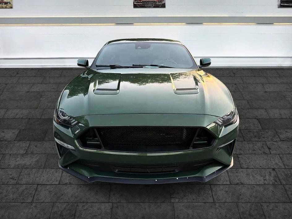 Used 2022 Ford Mustang Coupe RWD image 2