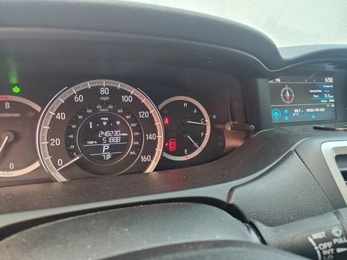 Used 2016 Honda Accord EX-L image 10