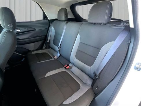 Used 2022 Chevrolet TrailBlazer LS FWD image 17