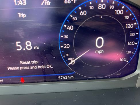 Used 2022 Volkswagen Taos SEL AWD/4WD image 20