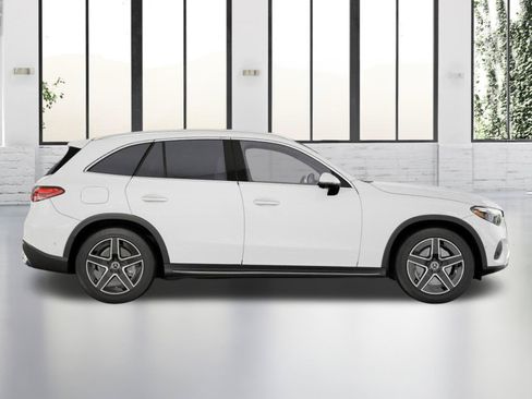Used 2026 Mercedes-Benz GLC 300 4MATIC image 16