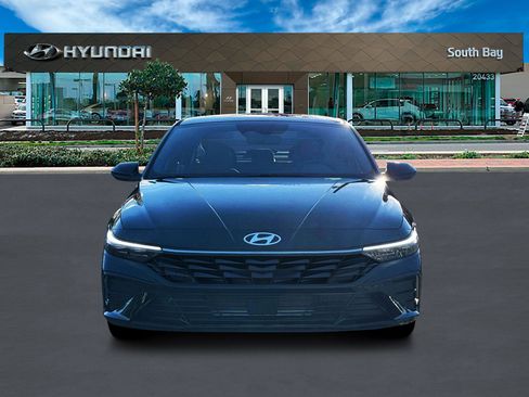 New 2026 Hyundai Elantra SEL Sport image 12