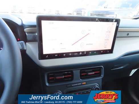 New 2026 Ford Maverick Lariat image 11