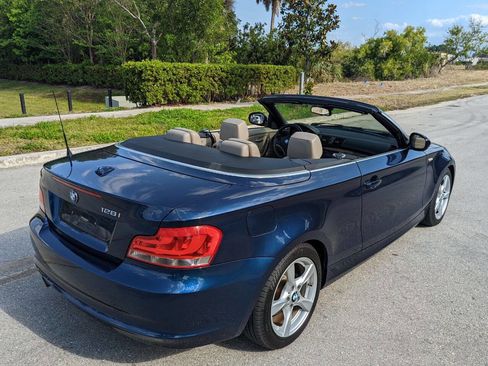 Used 2012 BMW 128i Convertible image 6