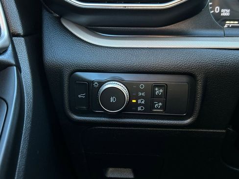 Used 2020 Ford Explorer XLT w/ Equipment Group 202A image 23