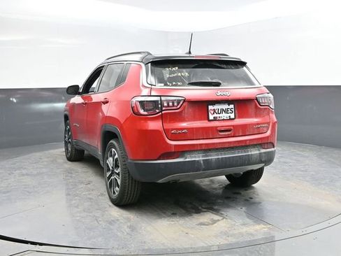 Used 2024 Jeep Compass Limited image 8