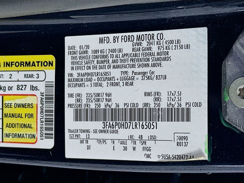 Used 2020 Ford Fusion SE FWD image 31