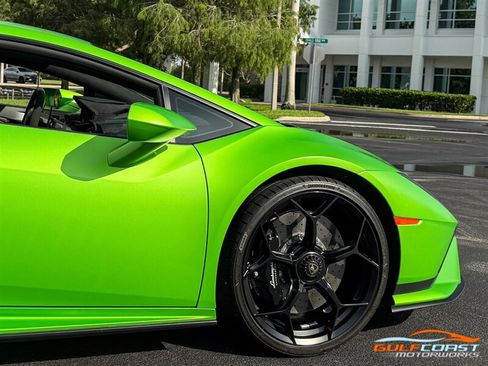 Used 2024 Lamborghini Huracan Tecnica RWD image 61