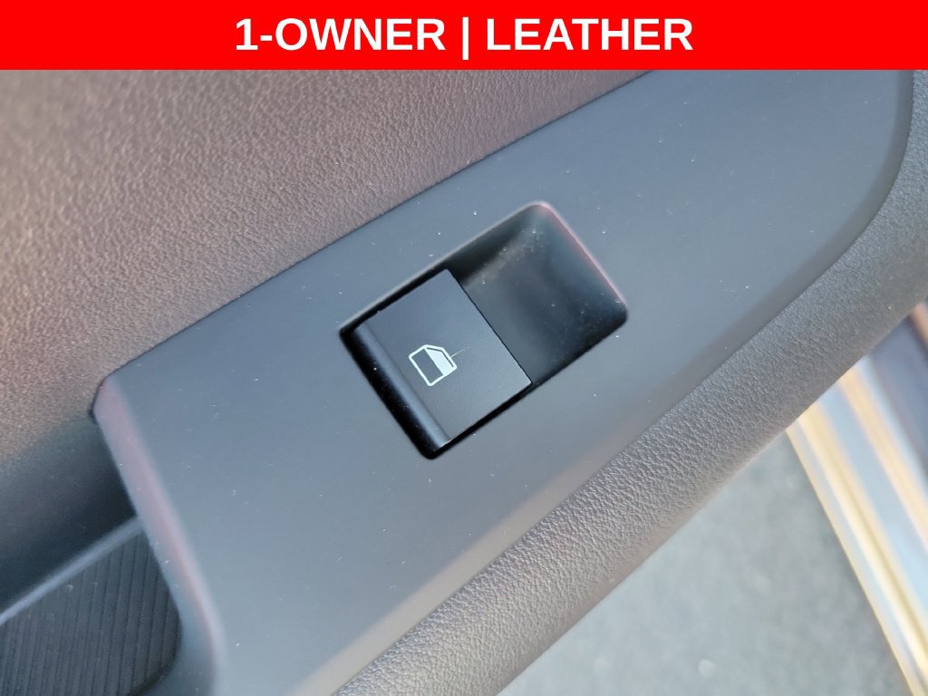 Used 2023 Kia Niro EX FWD image 18