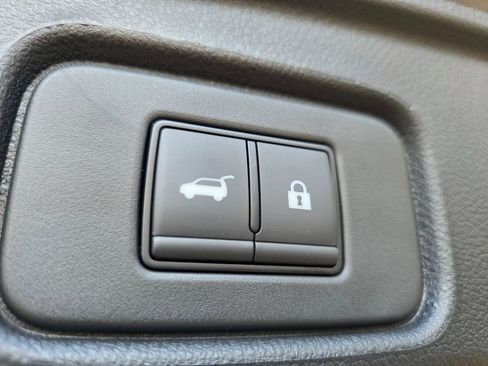 New 2025 Nissan Pathfinder Rock Creek image 10