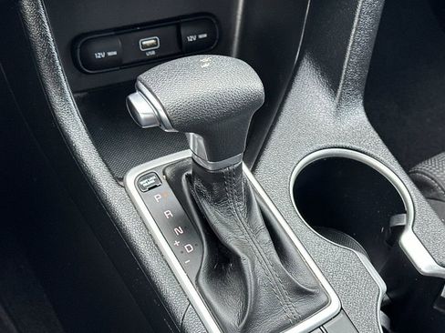 Used 2022 Kia Sportage LX image 22