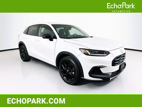 Used 2024 Honda HR-V Sport image 1