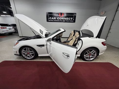 Used 2016 Mercedes-Benz SLK 350 image 46